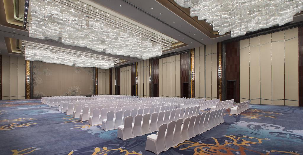 Hotel Pullman Yantai Center Exterior foto