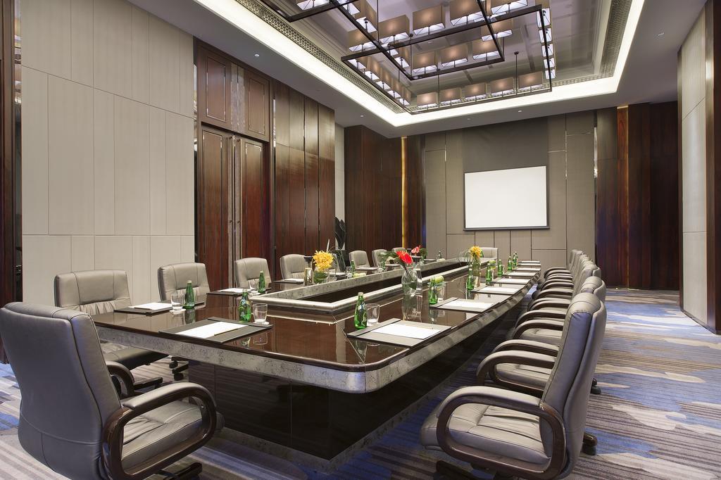 Hotel Pullman Yantai Center Exterior foto