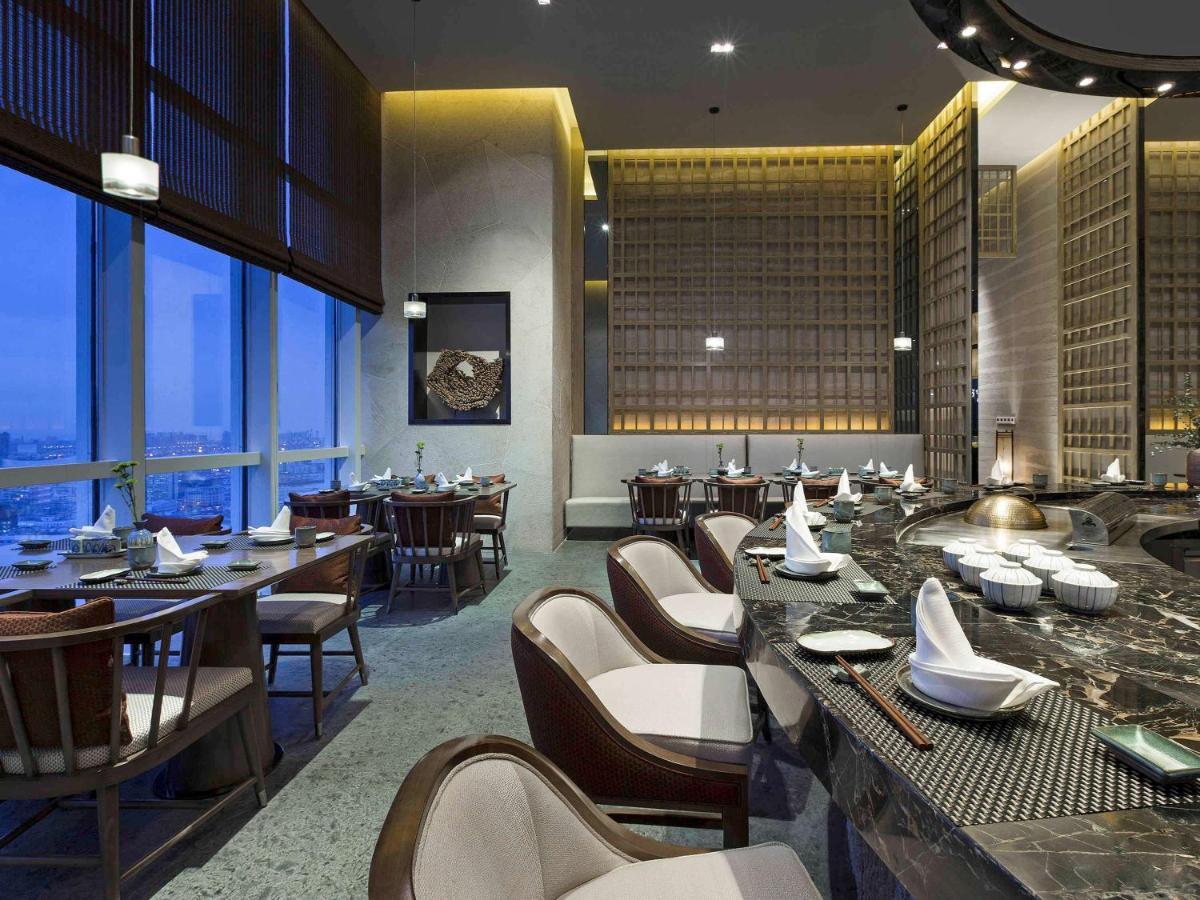 Hotel Pullman Yantai Center Exterior foto