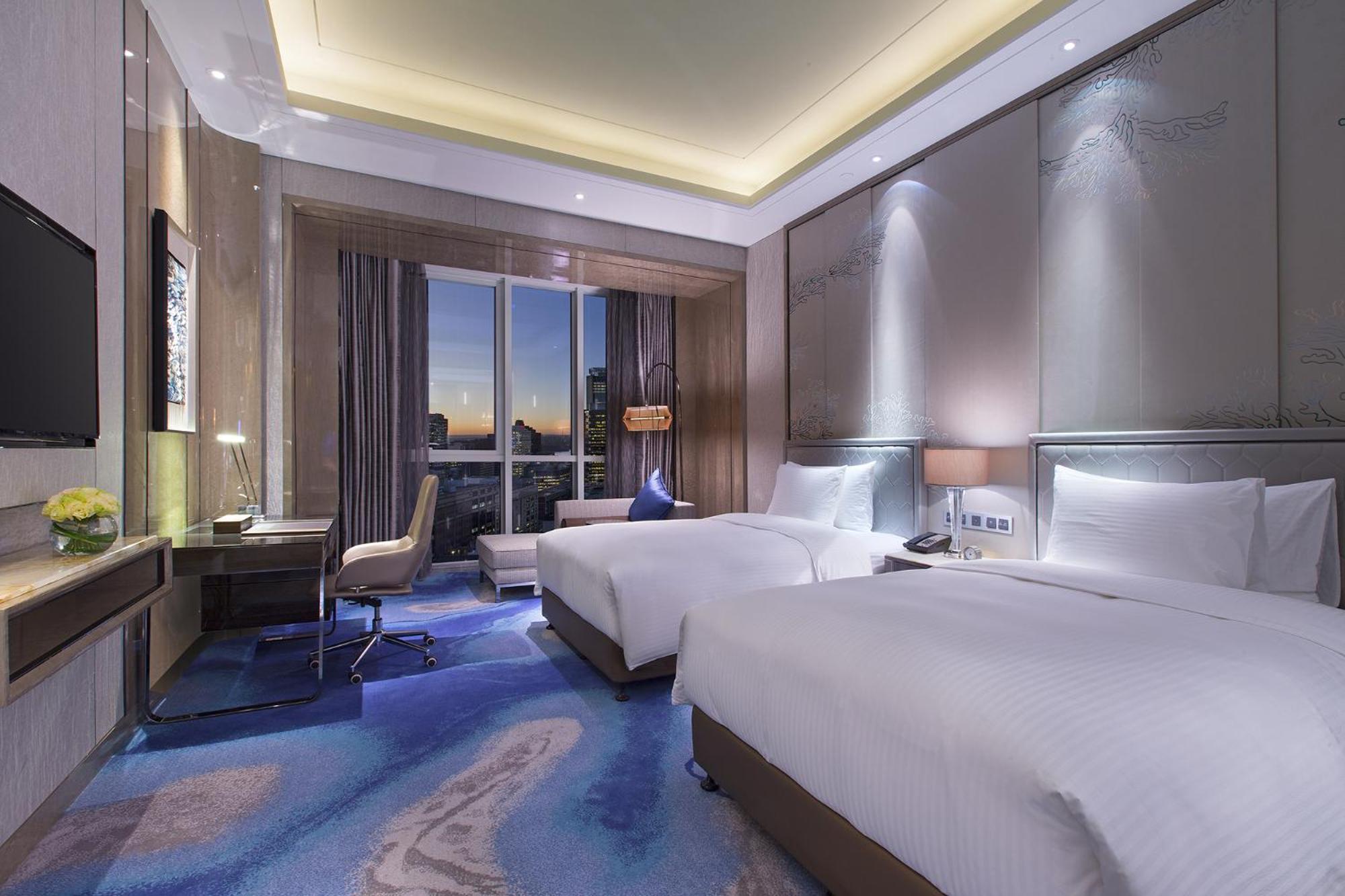 Hotel Pullman Yantai Center Exterior foto
